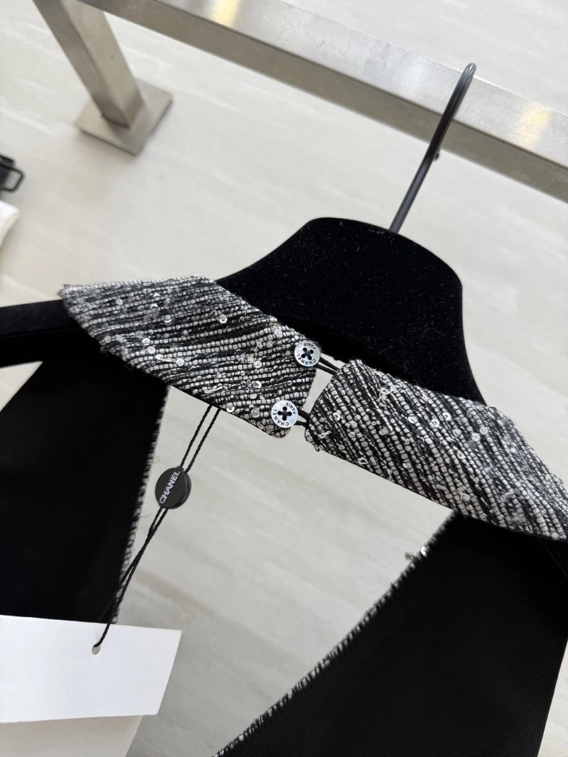 Chanel Vest Sophisticated 109379