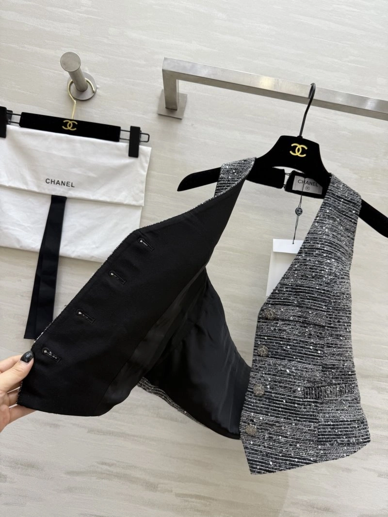 Chanel Vest Sophisticated 109379