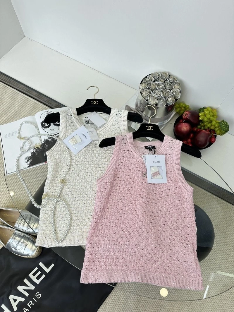 Effortless Chanel Vest 109376