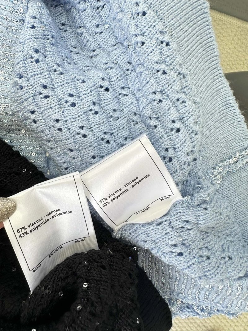 Effortless Chanel Vest 109376
