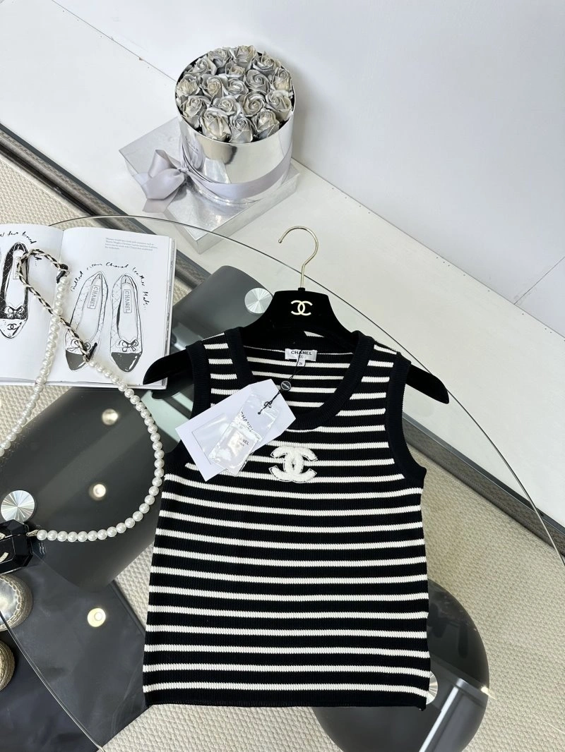 Chanel Vest MultiPurpose 109375