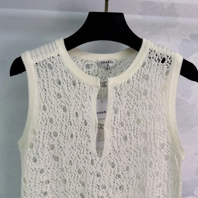 Chanel Vest WeatherProof 109377