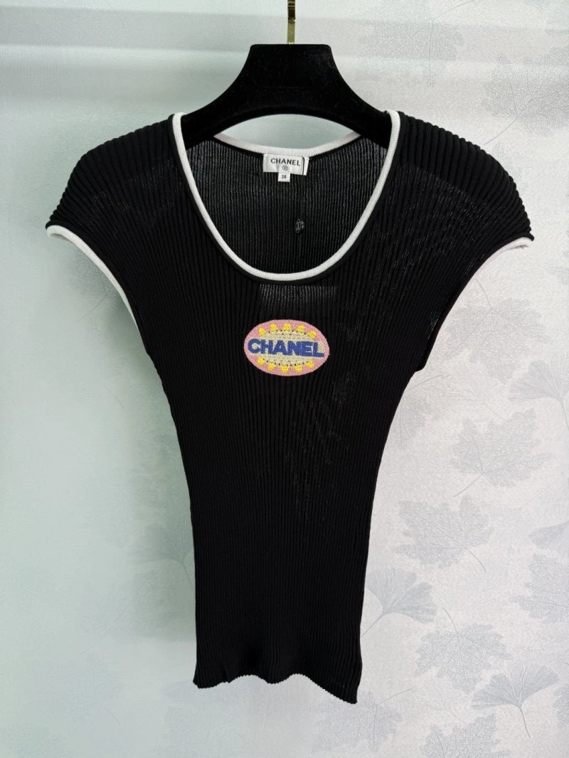 Contemporary Chanel Vest 109364