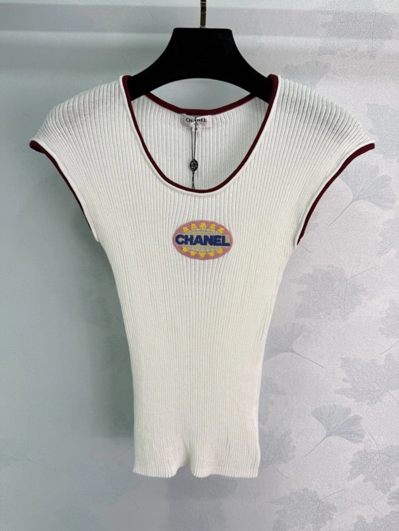 Contemporary Chanel Vest 109364