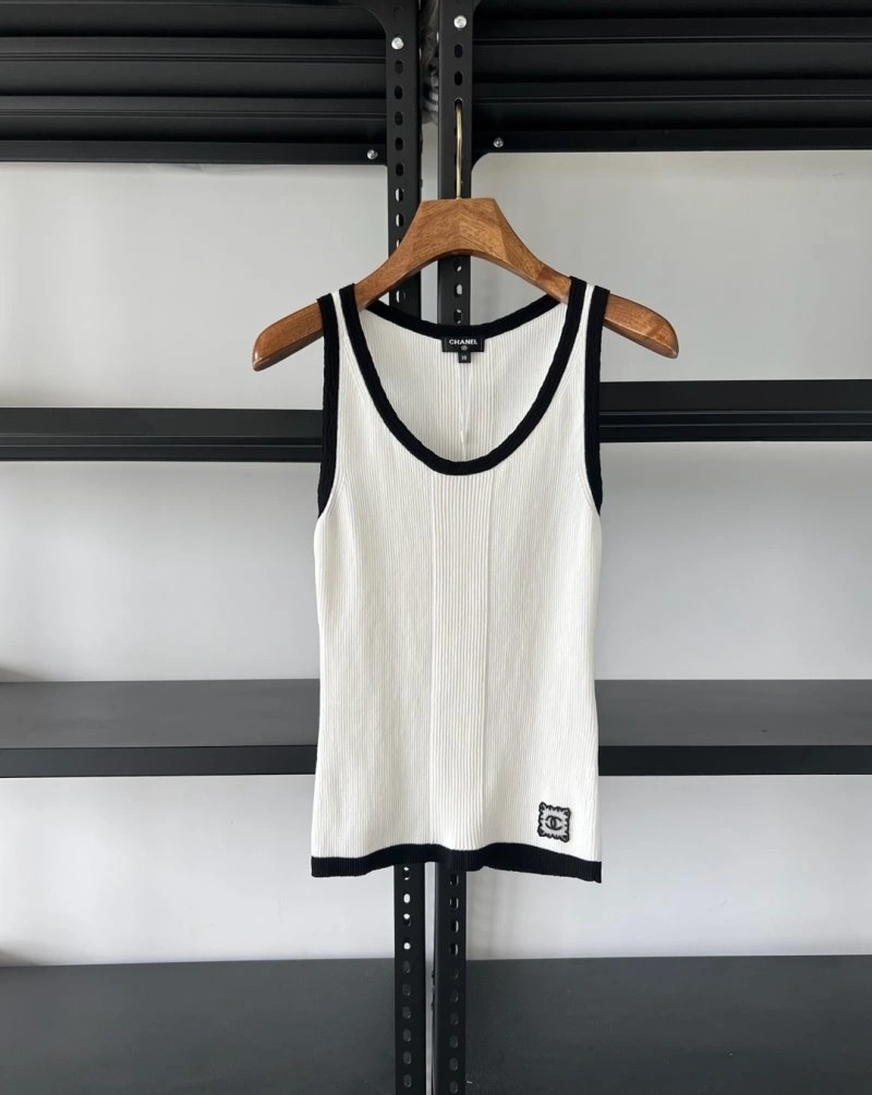 Chanel Vest Comfortable 109350