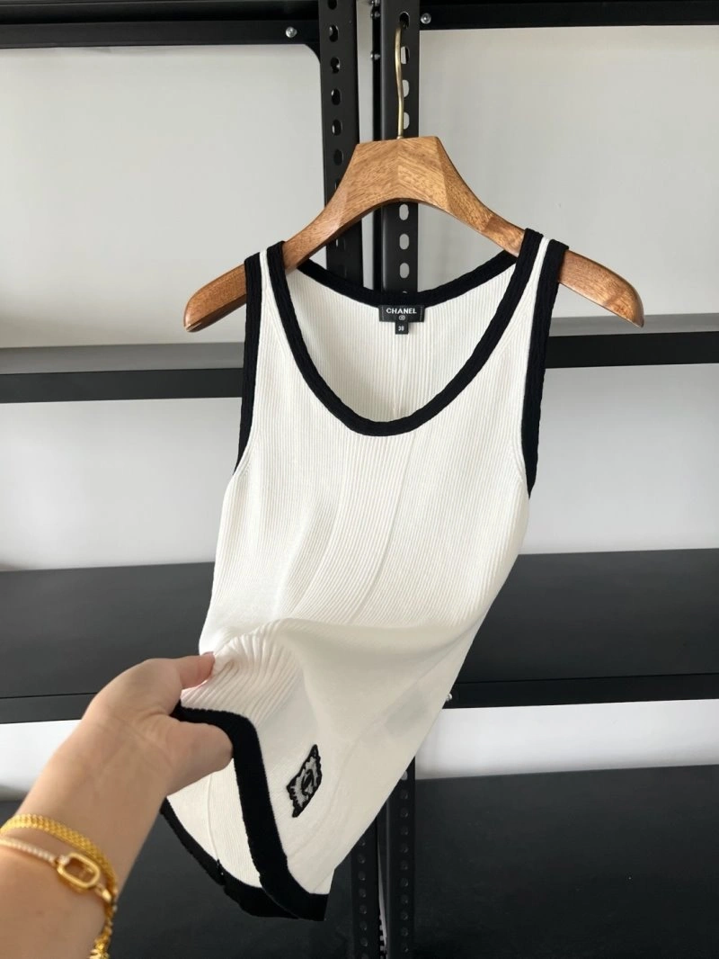 Chanel Vest Comfortable 109350