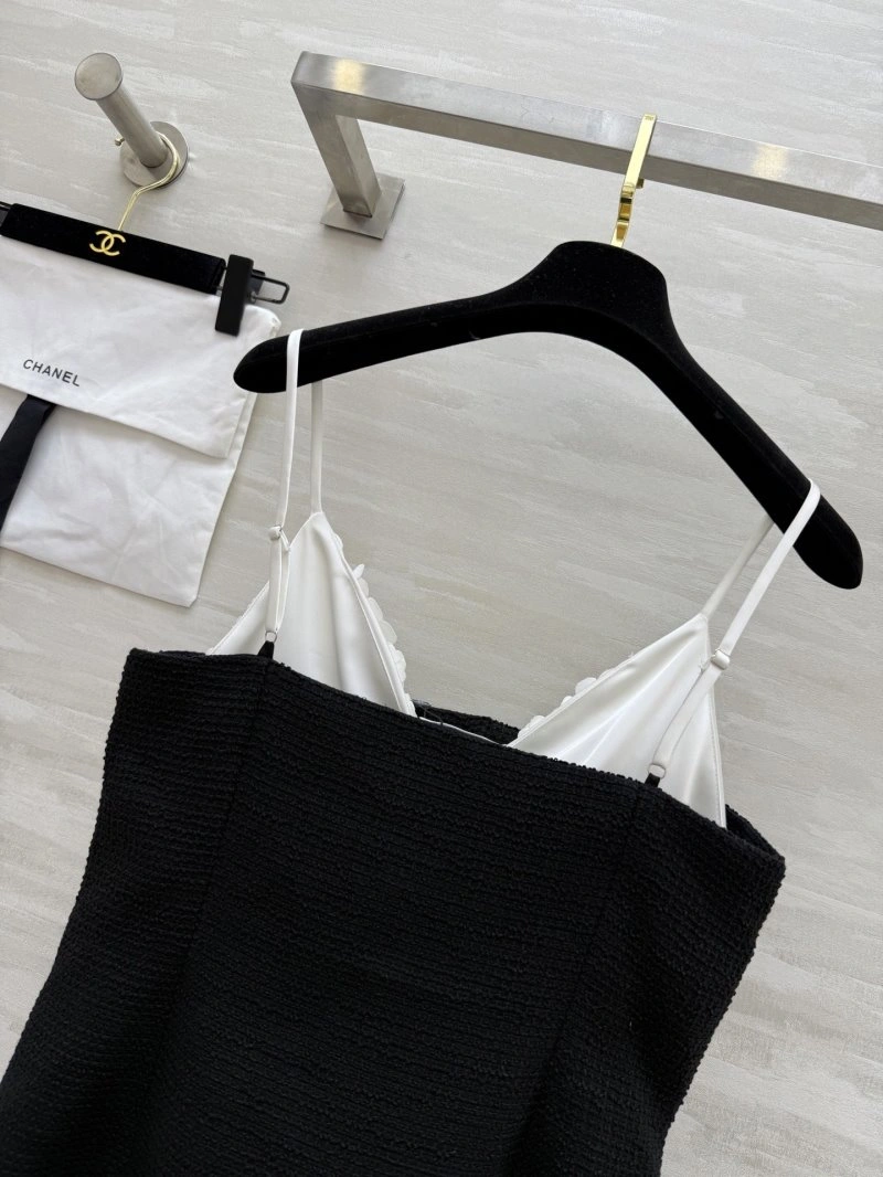 Chanel Vest Stretchable 109374