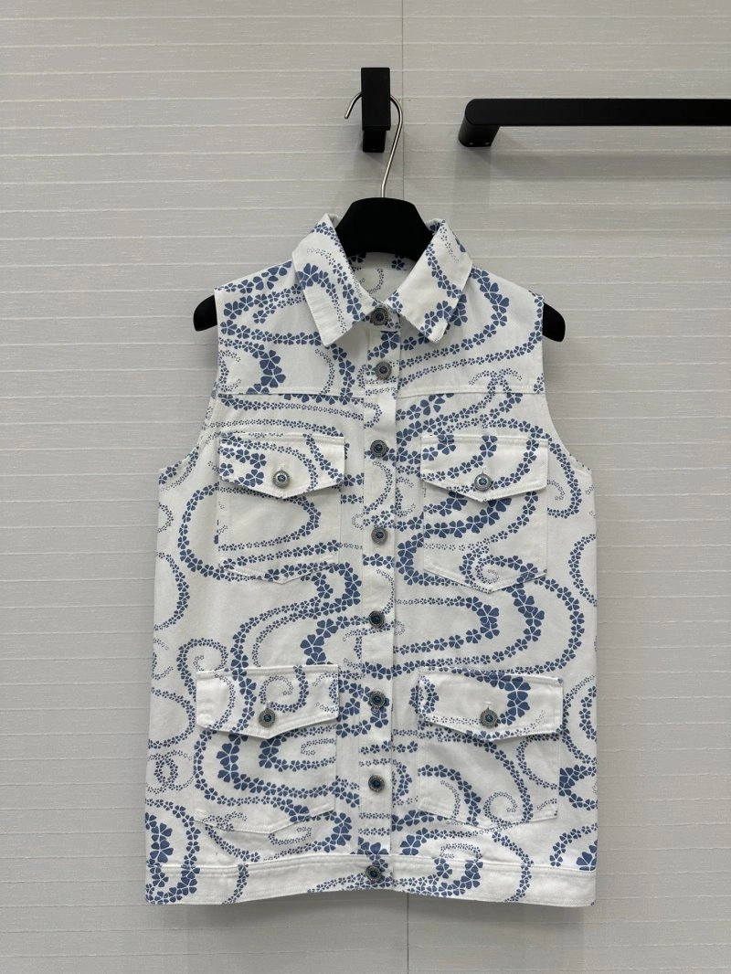 Chanel Vest Sleek 109351