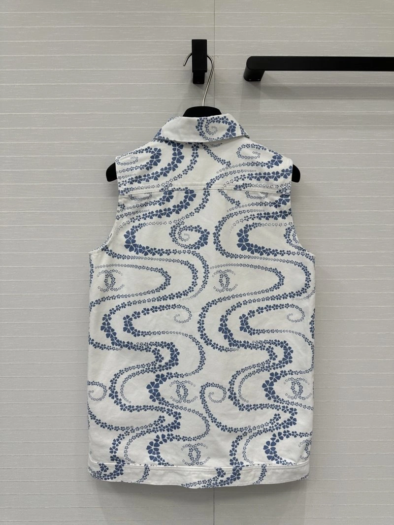 Chanel Vest Sleek 109351