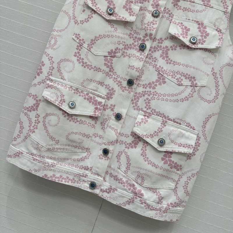 Attractive Chanel Vest 109356