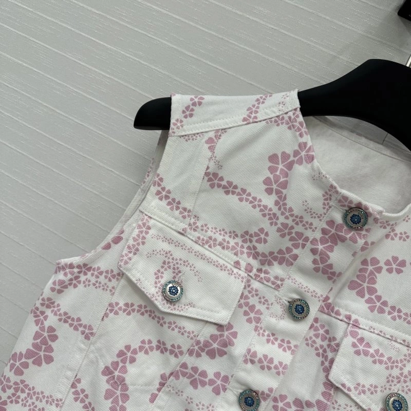 EyeCatching Chanel Vest 109368