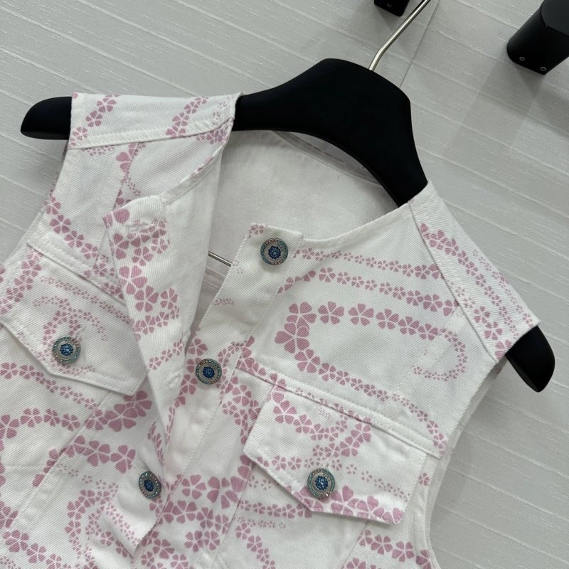 EyeCatching Chanel Vest 109368