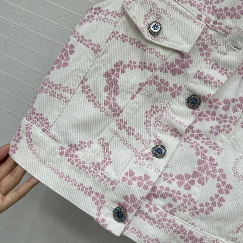 EyeCatching Chanel Vest 109368