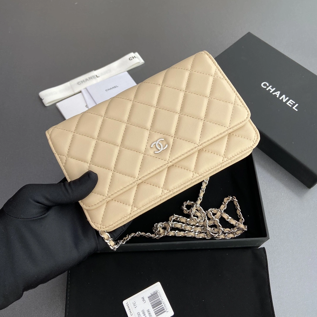 Flexible Chanel WOC Bags 56392