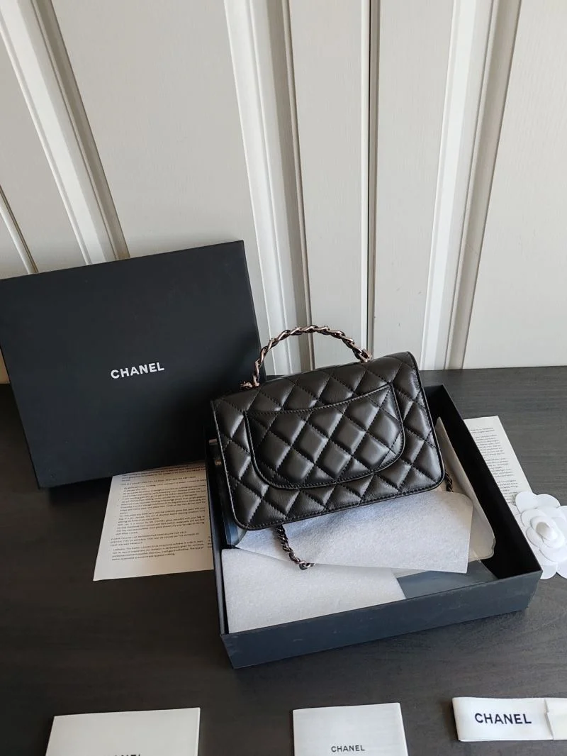 EyeCatching Chanel WOC Bags 54152