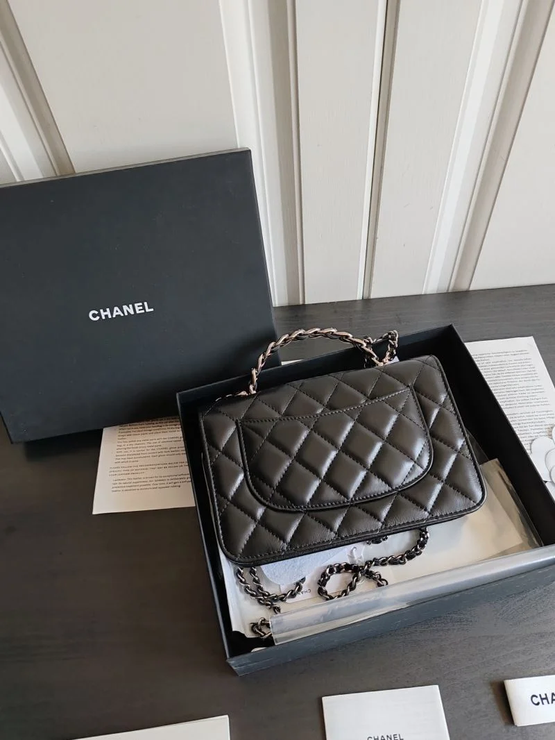 EyeCatching Chanel WOC Bags 54152
