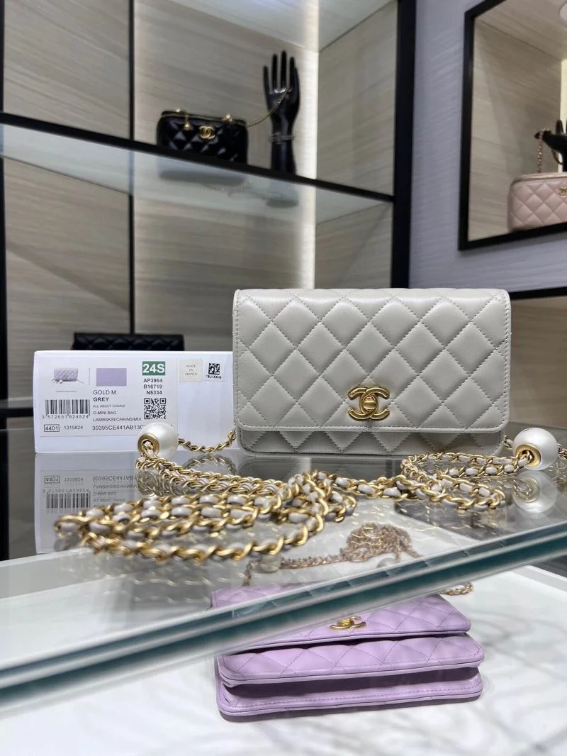 TechFriendly Chanel WOC Bags 54134