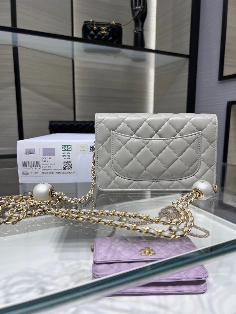 TechFriendly Chanel WOC Bags 54134