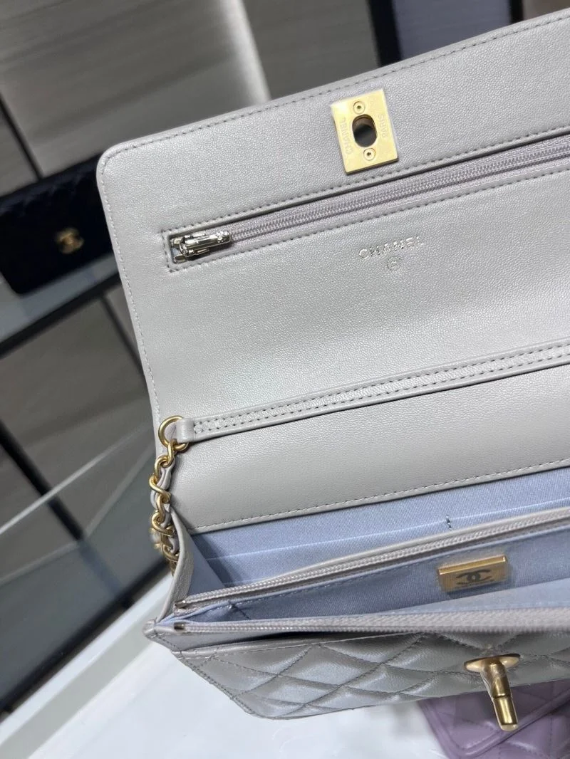 TechFriendly Chanel WOC Bags 54134
