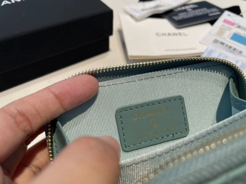 Timeless Chanel Wallet Purse 69106