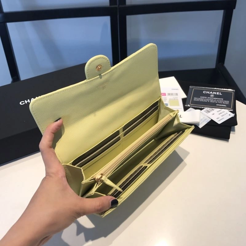 Chic Chanel Wallet Purse 69089