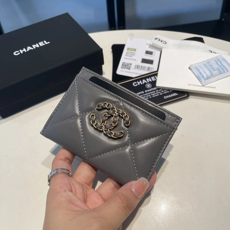Chanel Wallet Purse Bright 69077