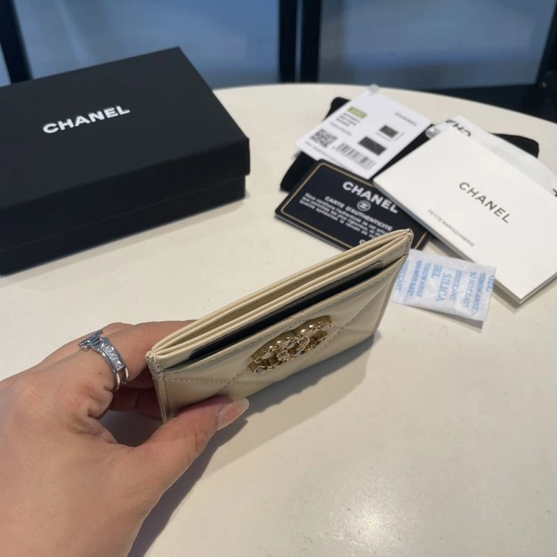 Chanel Wallet Purse Snug 69060