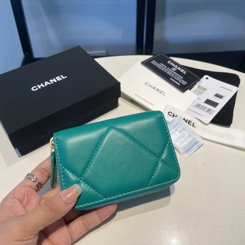 Sleek Chanel Wallet Purse 69051