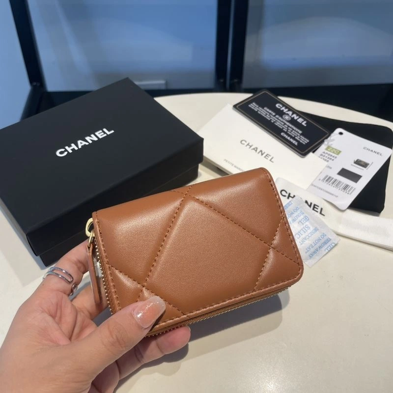 Chanel Wallet Purse Fashionable 69052