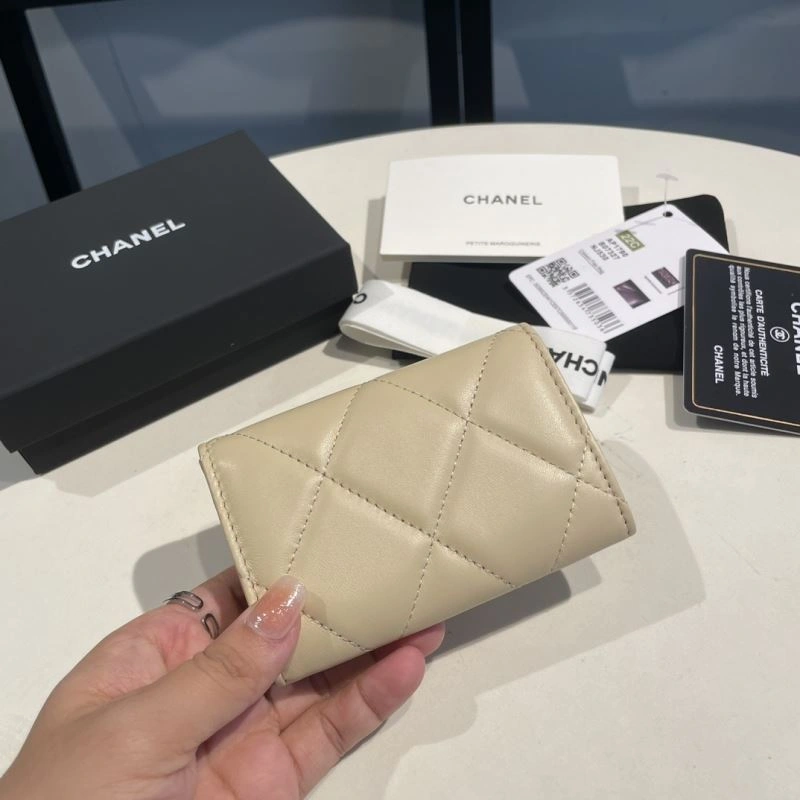Chanel Wallet Purse Elegant 69072