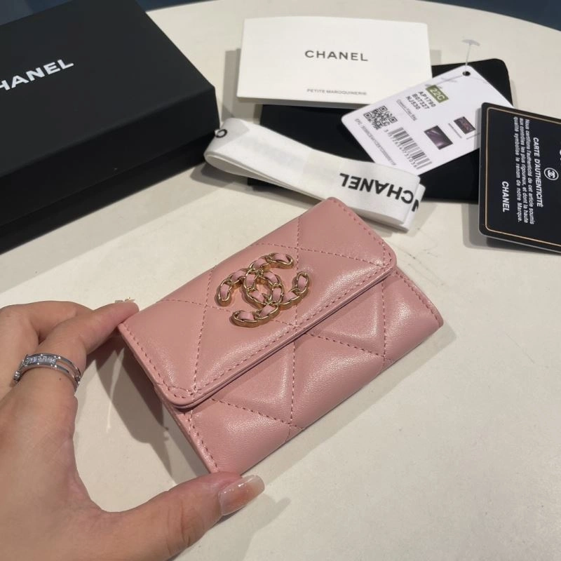Chanel Wallet Purse EyeCatching 69037