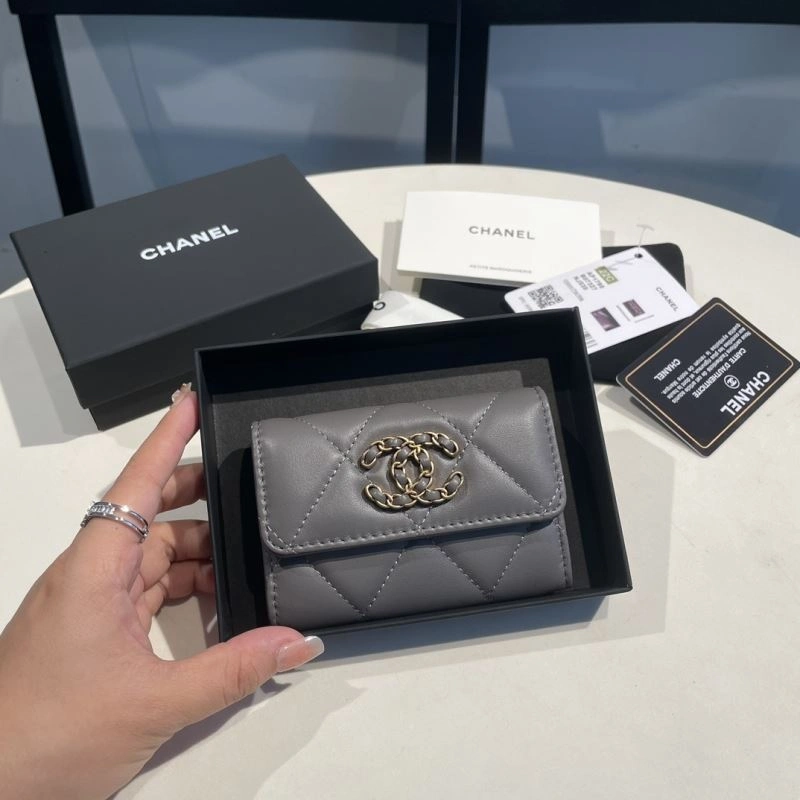 Lightweight Chanel Wallet Purse 69022