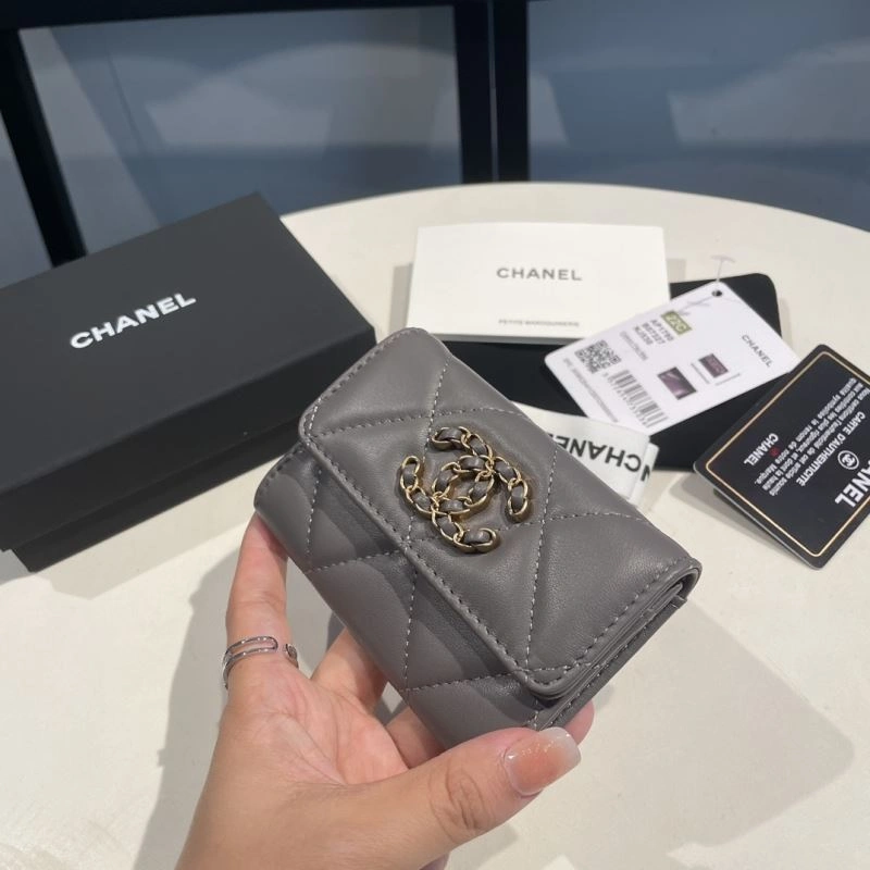 Lightweight Chanel Wallet Purse 69022