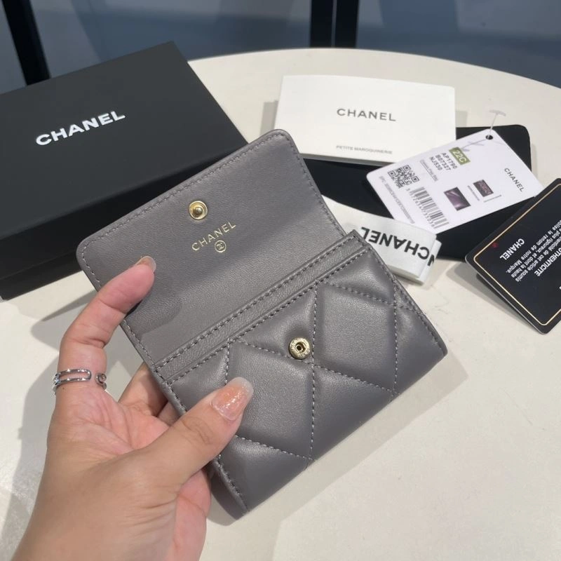 Lightweight Chanel Wallet Purse 69022