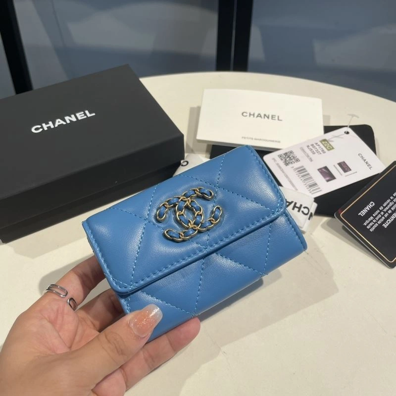 Compact Chanel Wallet Purse 69066