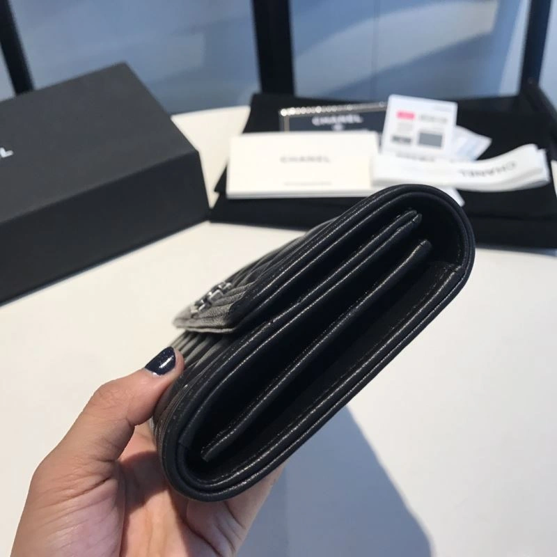 EyeCatching Chanel Wallet Purse 68935