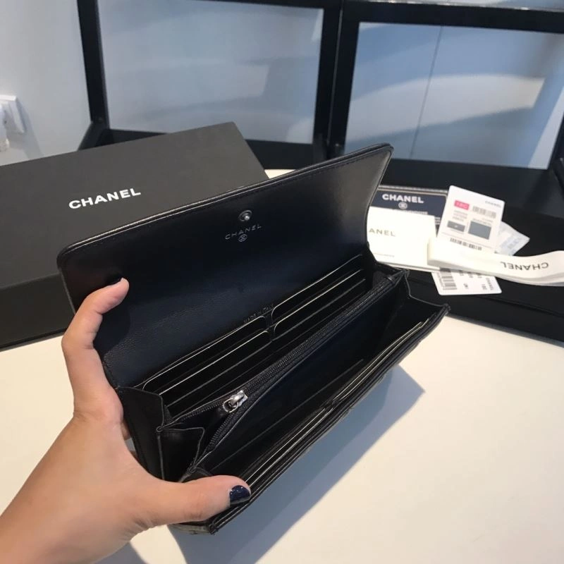 EyeCatching Chanel Wallet Purse 68935