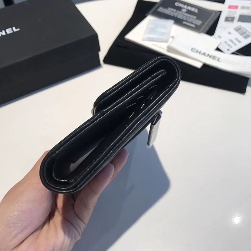 UrbanChic Chanel Wallet Purse 68945