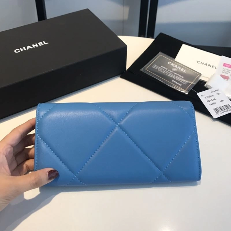 Sophisticated Chanel Wallet Purse 68929