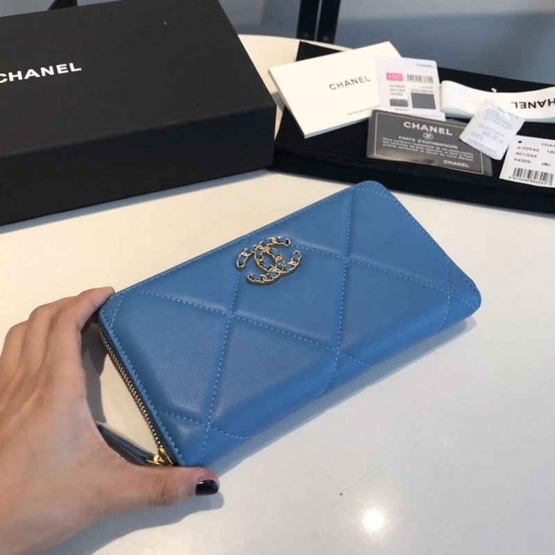 Chanel Wallet Purse Functional 68927
