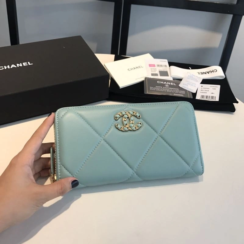 Sleek Chanel Wallet Purse 68887