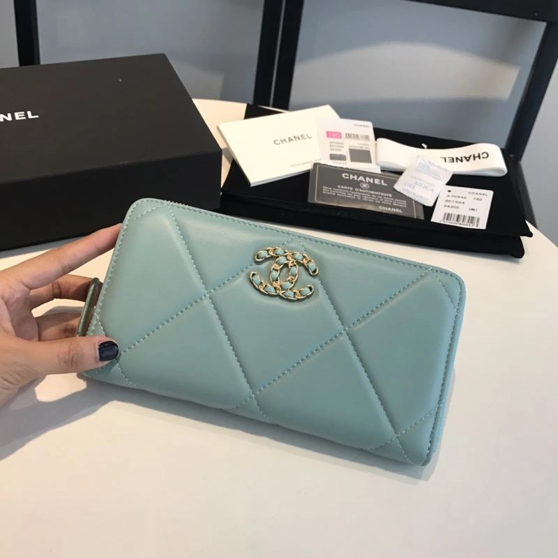 Sleek Chanel Wallet Purse 68887