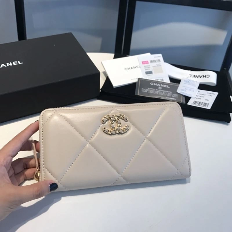 Chanel Wallet Purse Minimalist 68928