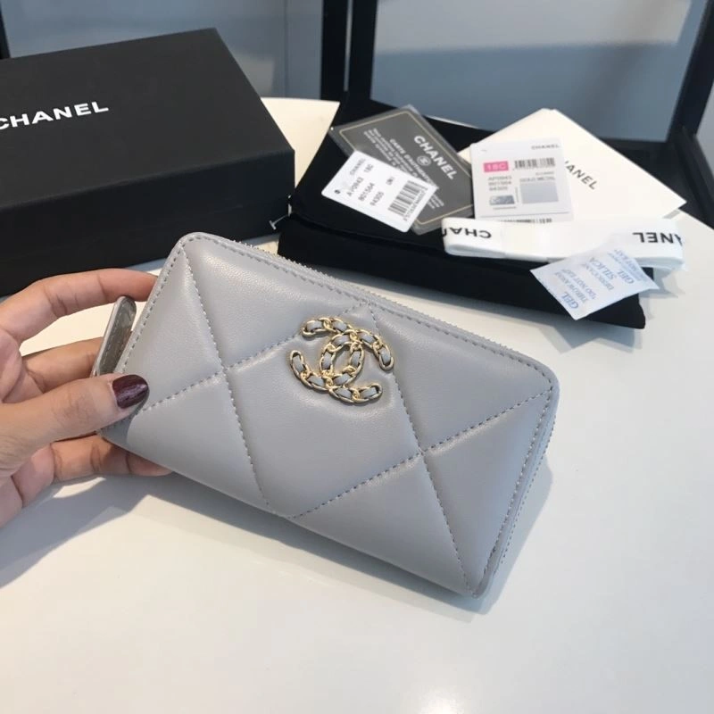 Seasonal Chanel Wallet Purse 68873