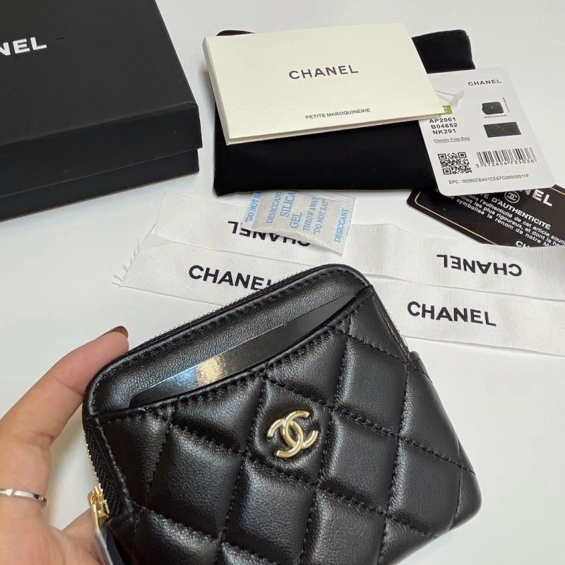 Compact Chanel Wallet Purse 68855