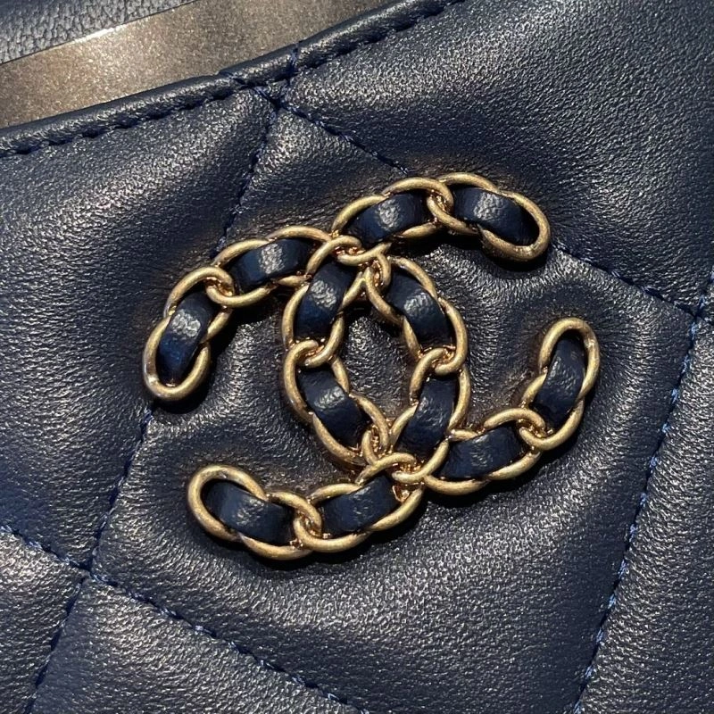 Chanel Wallet Purse Effortless 68881