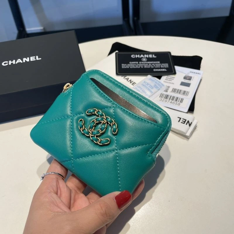 Chanel Wallet Purse Comfortable 68837