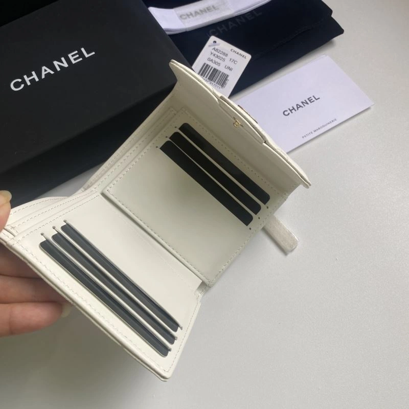 Chanel Wallet Purse Functional 68734