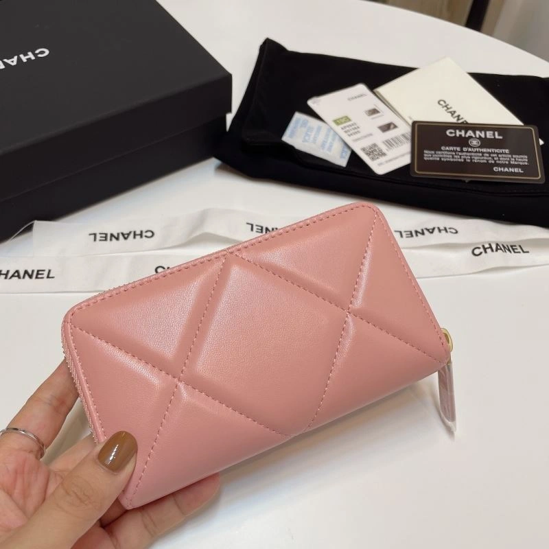 Chanel Wallet Purse WellDesigned 68703