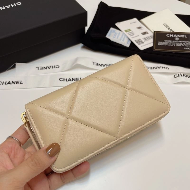 Chic Chanel Wallet Purse 68700